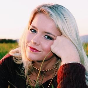 Meet your Posher, Anna-grace